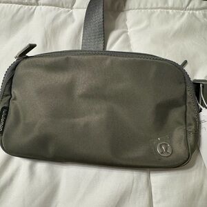 LuluLemon Everywhere Belt Bag NWT